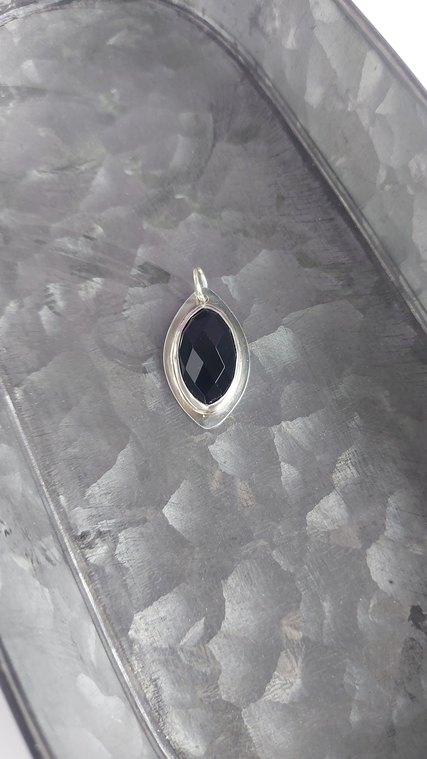 Black onyx protection pendant