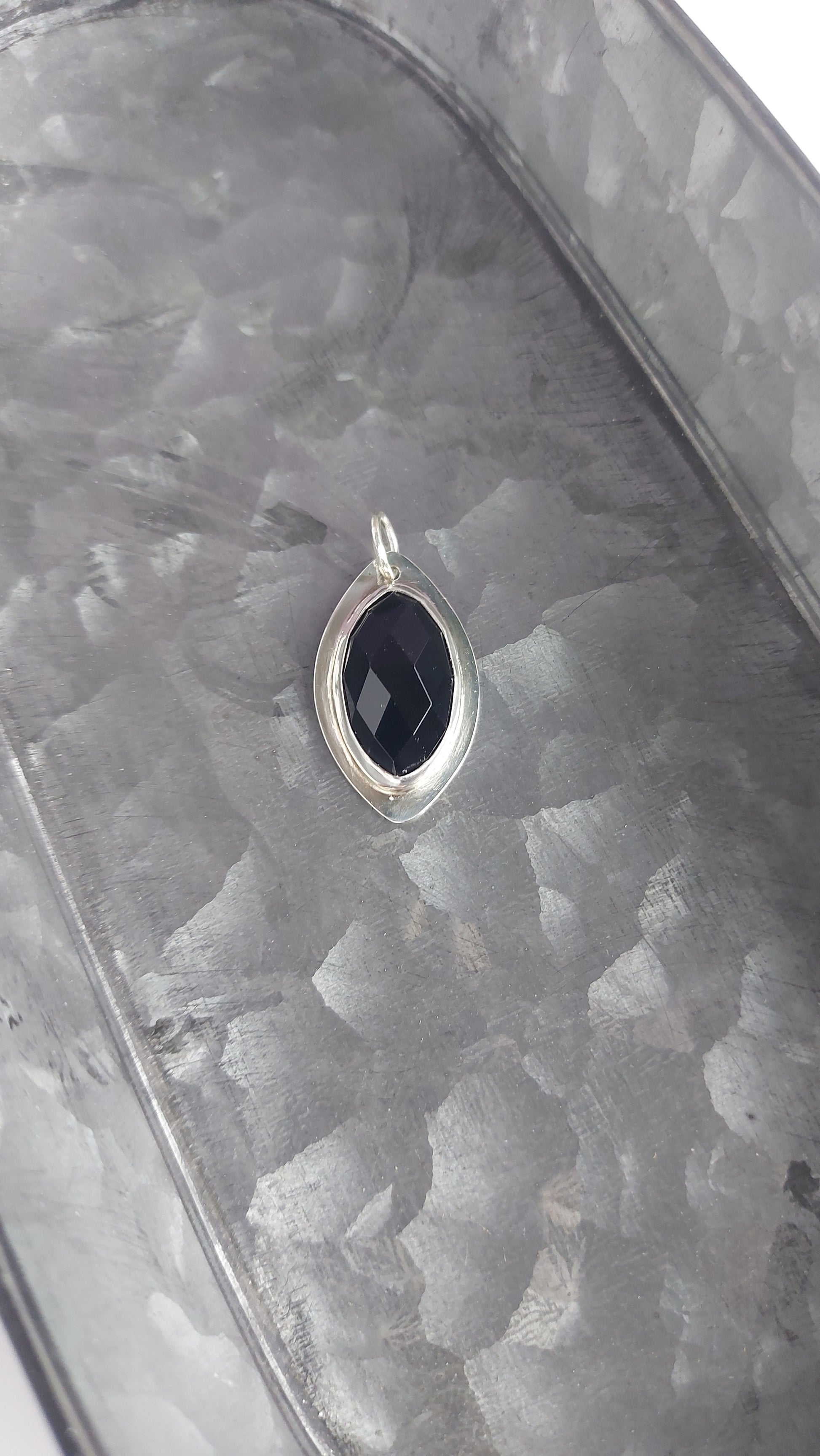 Black onyx protection pendant