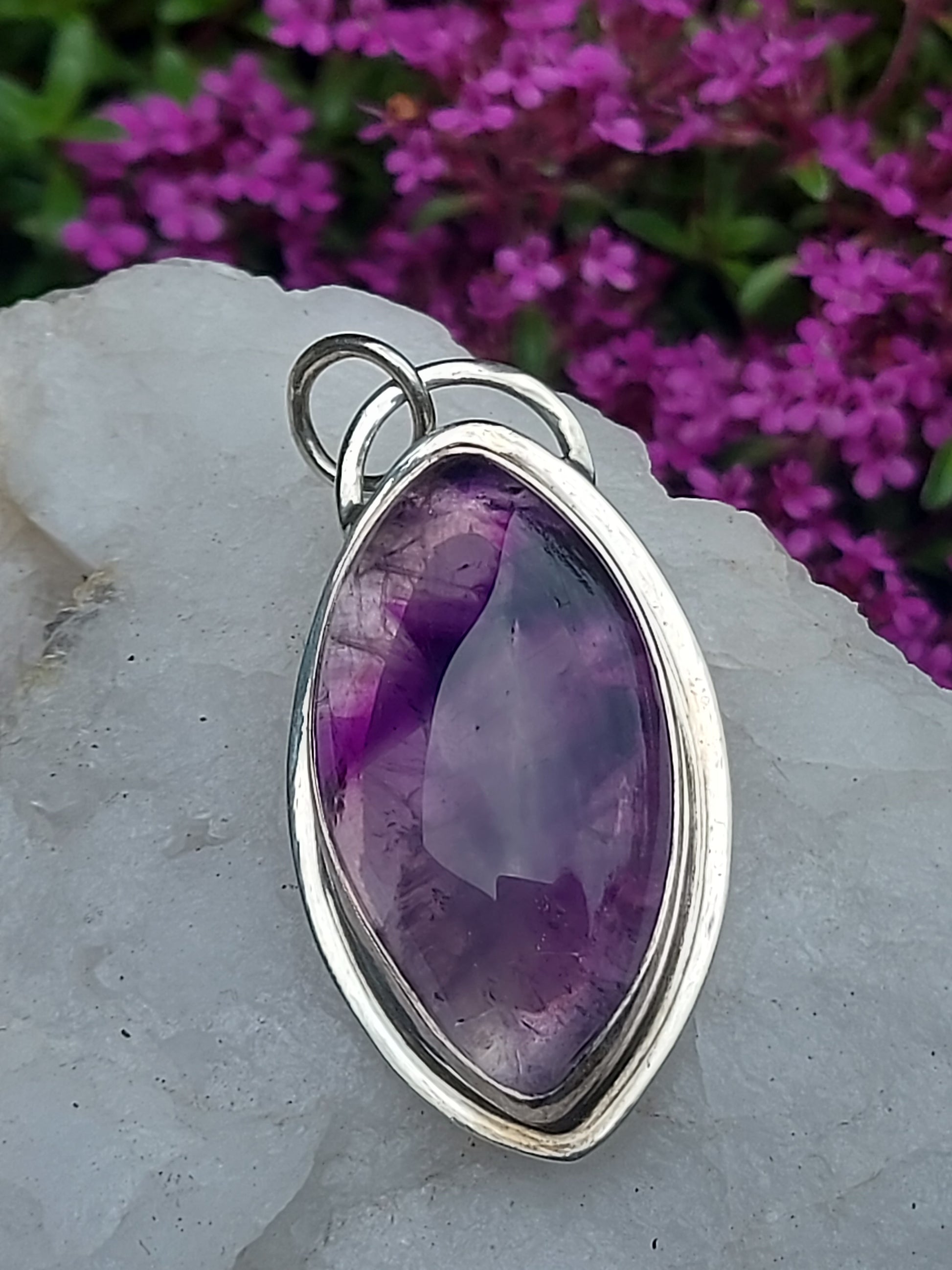 Amethyst silver pendant