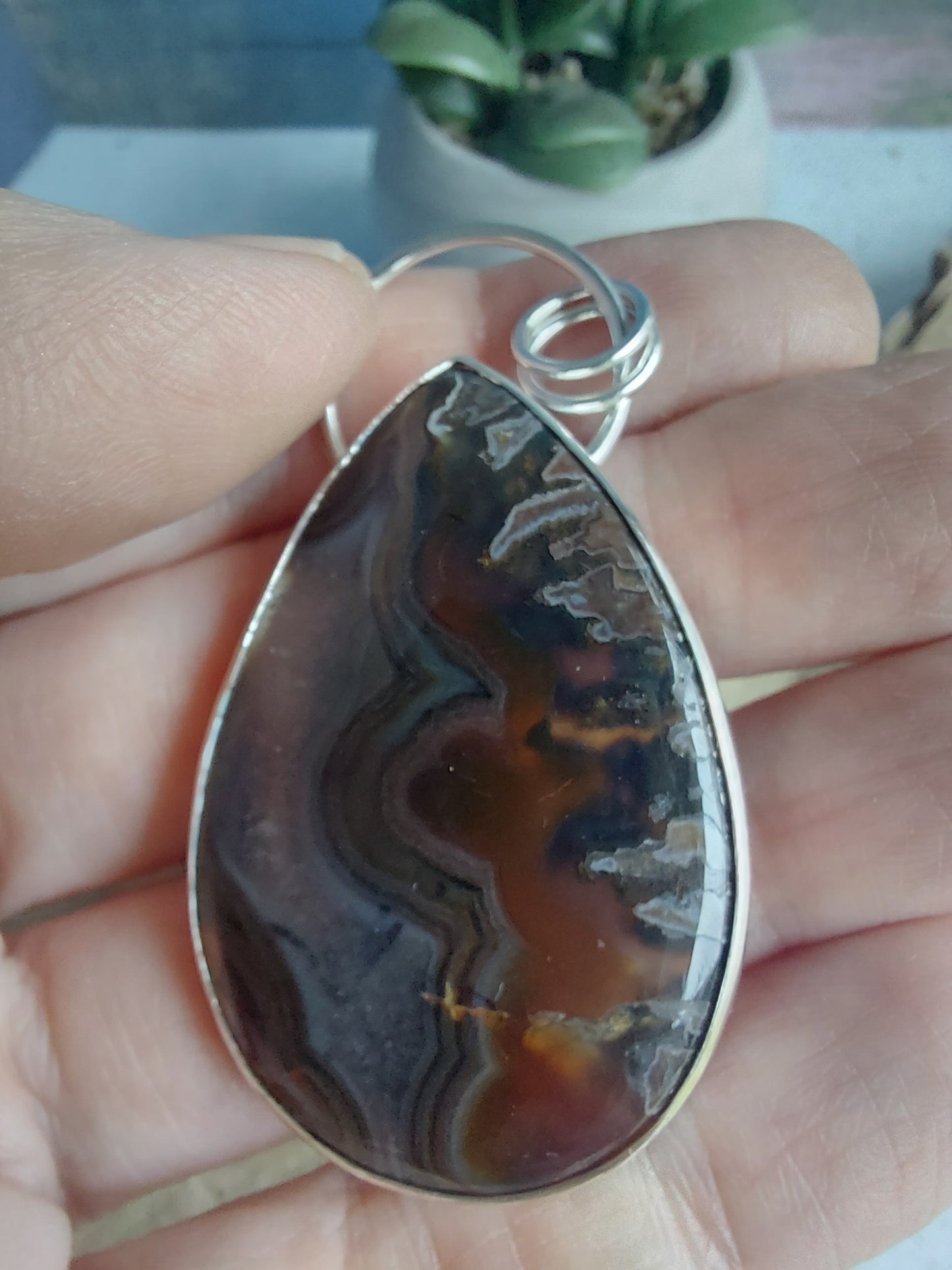Agate slice pendant large