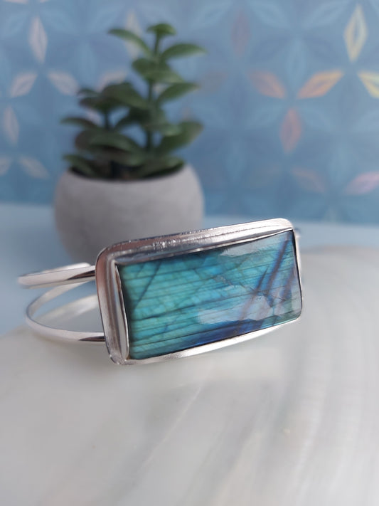 Labradorite bracelet