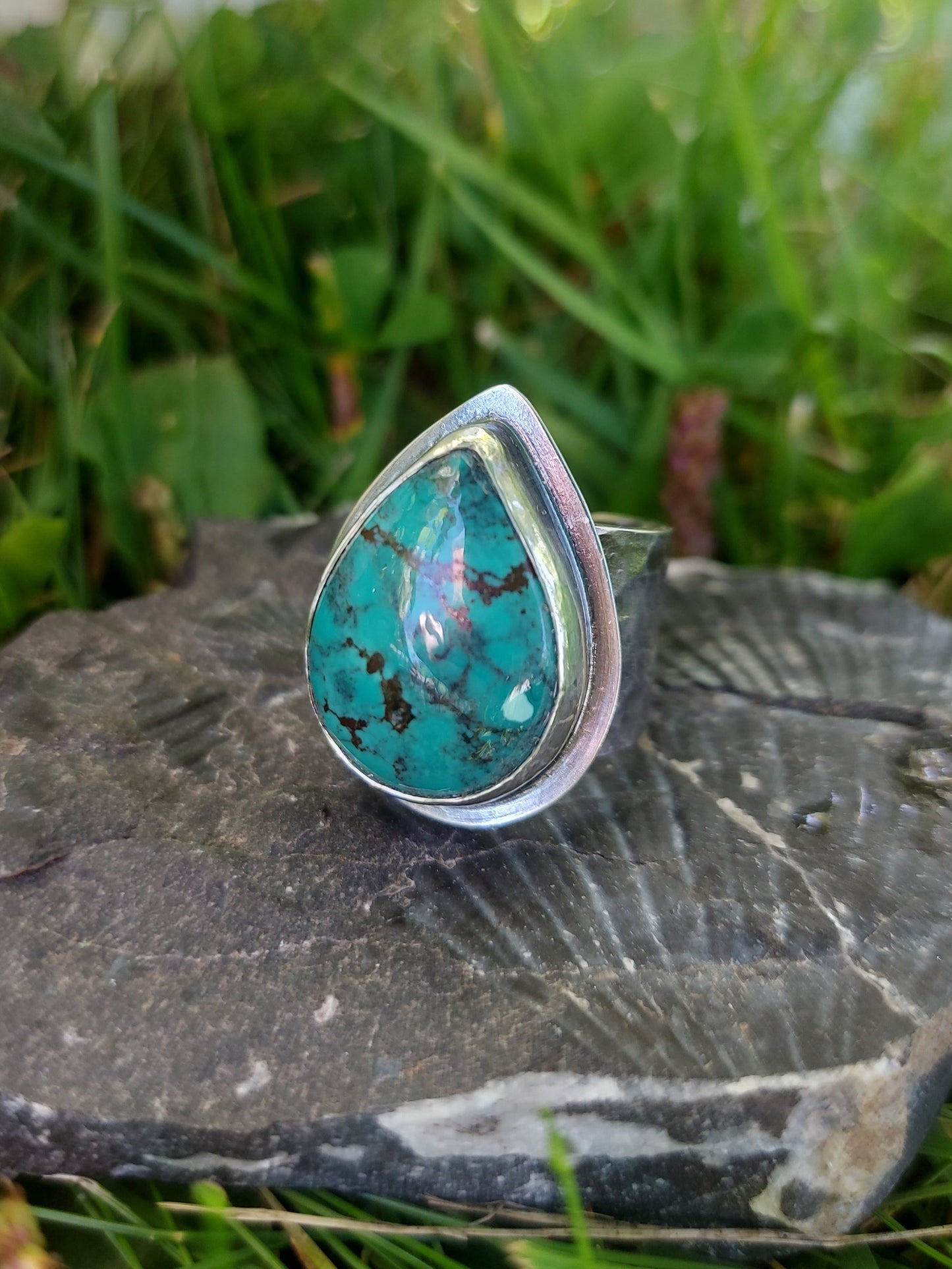 turquoise sterling silver hammered adjustable ring boho design