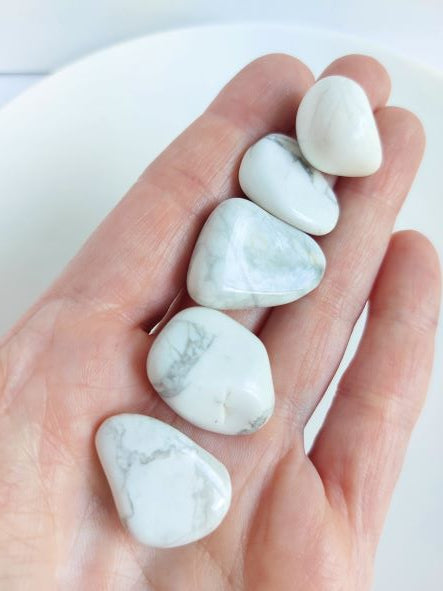 tumbled white howlite